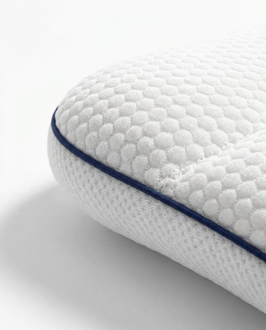Babykissen mit ergonomischer Kopfmulde – sanfte Stütze für Nickerchen und unterwegs – Produktbild 6