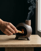 Räucherstäbchenhalter aus Keramik – skulpturales Gefäss für Palo Santo und Räucherwerk – Produktbild 4