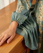 Morgenmantel aus Satin für Damen – leichter Loungemantel für Morgen und Abend – Produktbild 6