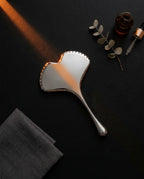 Gua Sha aus Edelstahl – kühlende Gesichtsmassage zum Konturieren – Produktbild 3