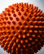 Massageball mit Noppen – gezielter Druck für Füsse, Rücken und Schultern – Produktbild 4